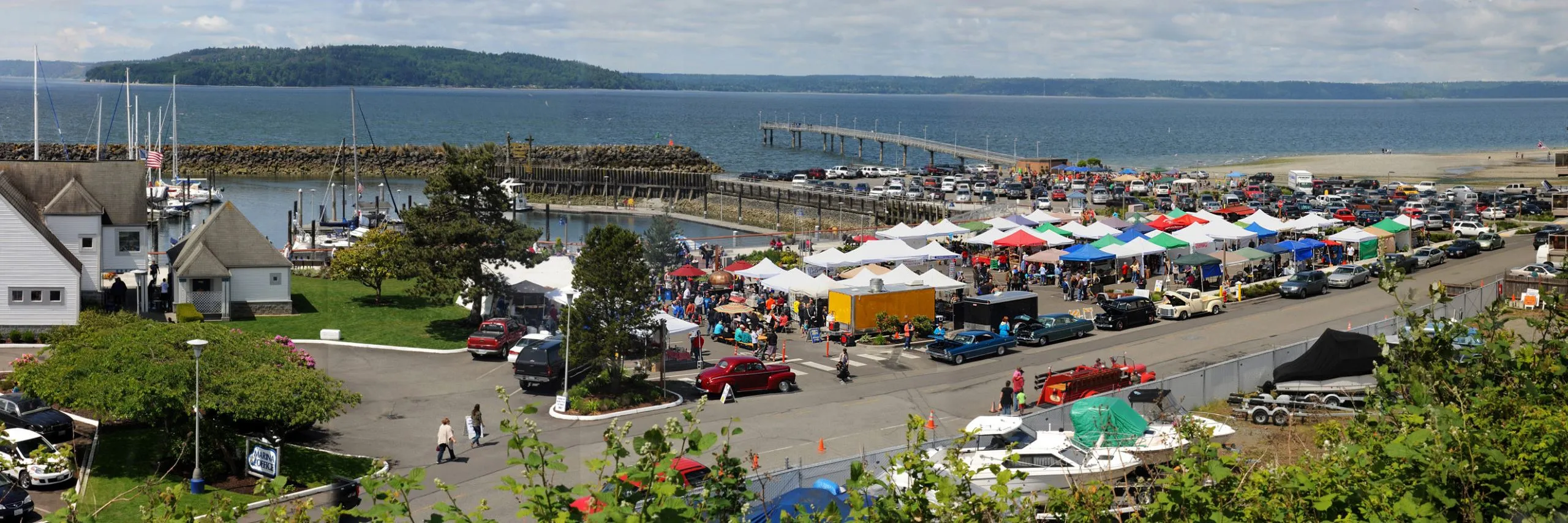 Simple, stress-free, and fast moves for families and businesses in Des Moine, WA